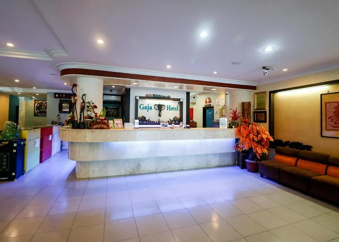 Reddoorz Plus @ Jalan Dr Sutomo Pekanbaru