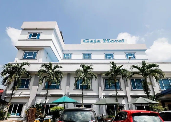 Reddoorz Plus @ Jalan Dr Sutomo Pekanbaru